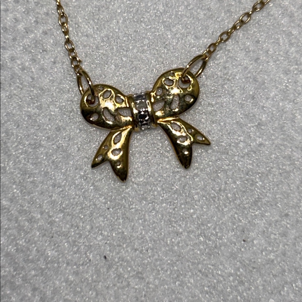 NWOT Gold Plated Rhinestone Accent Bow Charm Anklet Bracelet